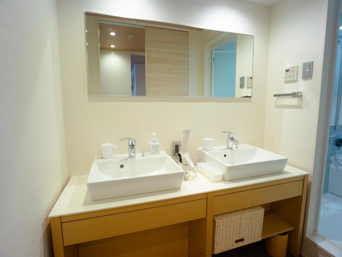 Grand Base Sumiyoshi Appartement Fukuoka  Buitenkant foto